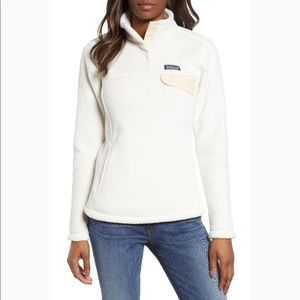 Patagonia re tool white pull over snap fleece M